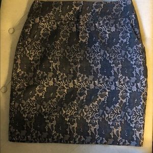 Lace print mini skirt ✨